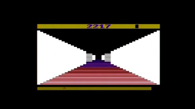 Tunnel Runner Atari 2600 Gameplay - The No Swear Gamer смотреть онлайн