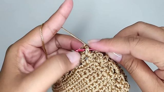 LEARN TO CROCHET BAG IN A FEW MINUTES - AWESOME RESULTS! смотреть онлайн