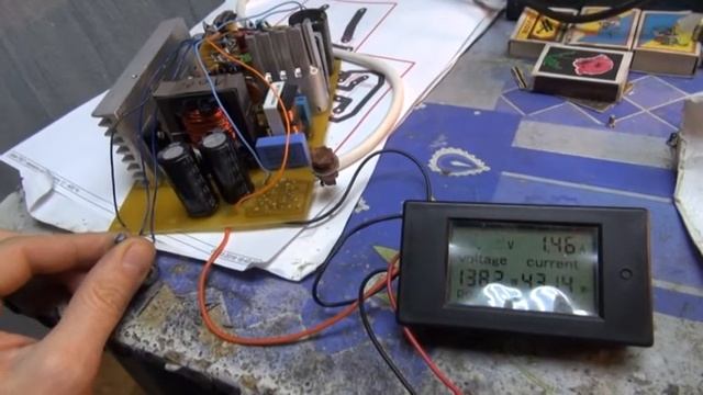 стабилизация напряжения FAN7621 смотреть онлайн