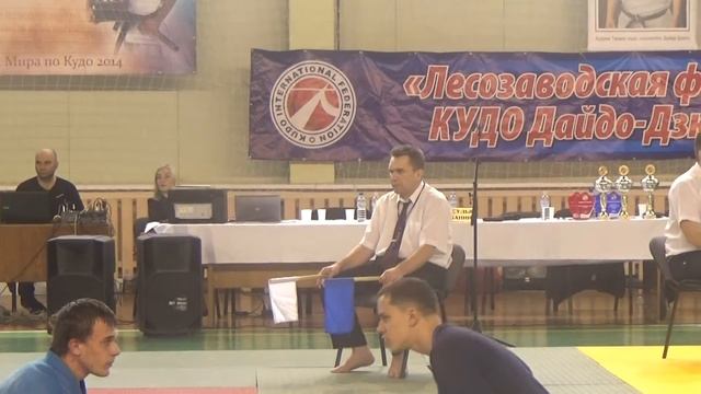 Цыбульский Дмитрий ( в синем)на Кубке Приморского края по Кудо 16.04.2016 г. Лесозаводск смотреть онлайн