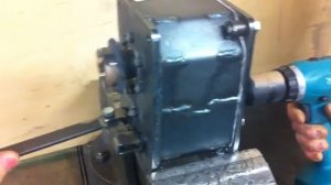 Понижающий реверс редуктор.