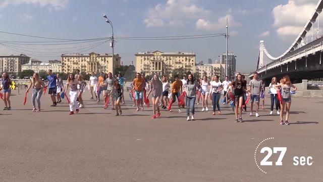 Проект 60sec №499.Танцевальный флешмоб ко дню Государственного флага смотреть онлайн
