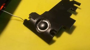 Хрипит динамик в ноутбуке.Ремонт.