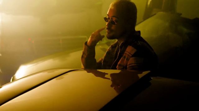 Royal 2 - Yzomandias, Nerieš, Eight O (official music video) смотреть онлайн