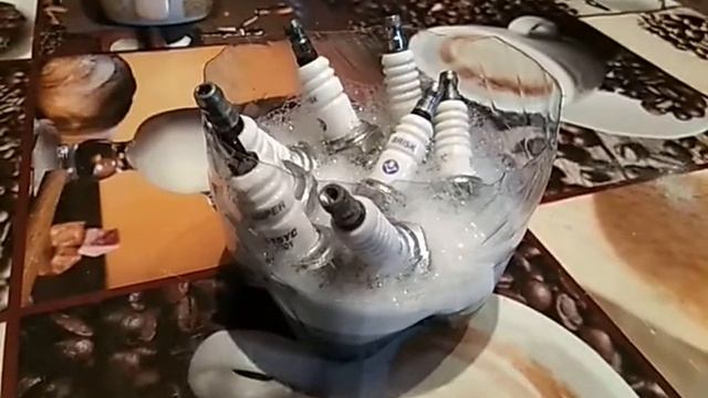 Простой способ очистки свечей зажигания смотреть онлайн