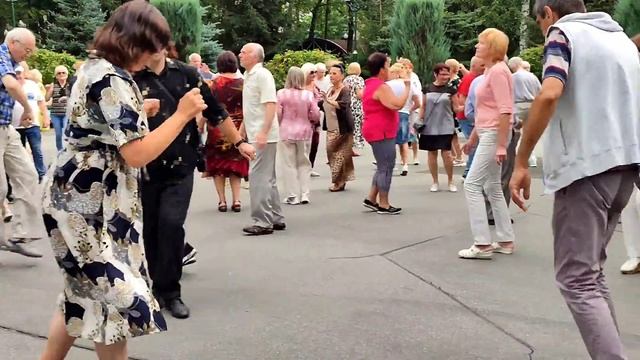 ТУМБА, ТУМБАРА! 29 ИЮЛЯ ТАНЦЫ ХАРЬКОВ УКРАИНА смотреть онлайн
