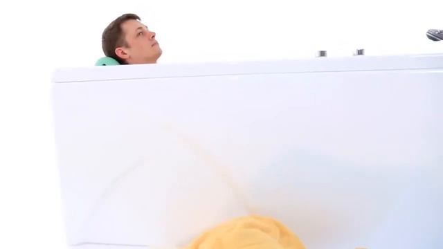 Ариловая ванна Triton Цезарь смотреть онлайн