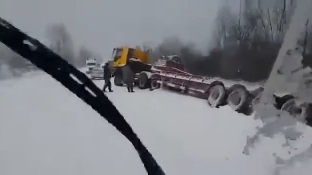Алдан завалило снегом. смотреть онлайн