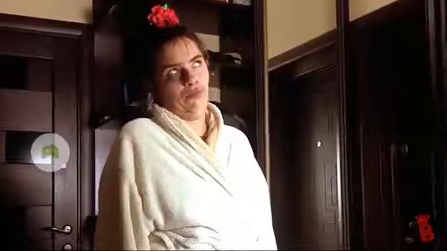 ОБЗОР ВИДЕО"У МОМО БОЛЬШИЕ ПРОБЛЕМЫ?" смотреть онлайн