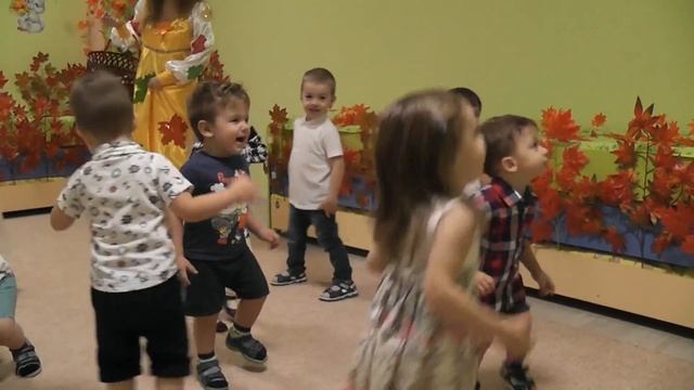 ПРАЗДНИК ОСЕНИ в детском саду АКАДЕМИЯ ДЕТСТВА (Балашиха) смотреть онлайн