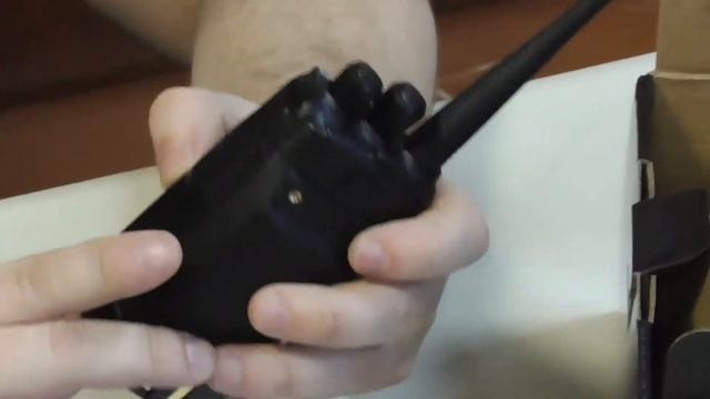 Unboxing Anytone D878UV Plus (Краткая распаковка радиостанции)