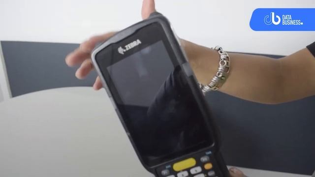 Captura de datos en las empresas con la MC3300 de Zebra смотреть онлайн
