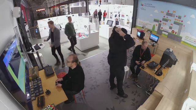 Live: Suomen Pelimuseo - Pelataan: Atari 2600 (lyhyt Pätkä) - Suomen Pelimuseo