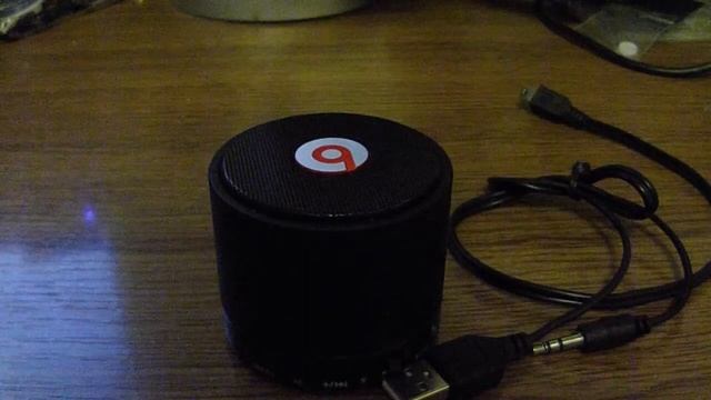 Обзор калонки Monster Beats Mini Bluethooth Speaker смотреть онлайн