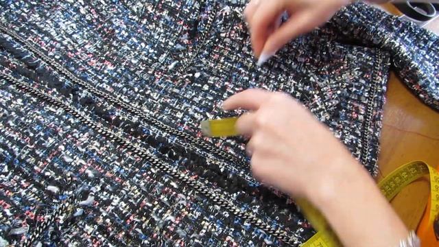 Отделка на жакете в стиле Шанель смотреть онлайн