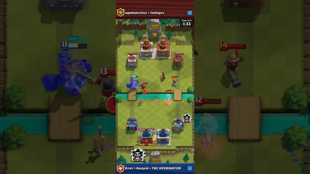 CLASH ROYALE - CRYING KING EMOTE SPAMMING! смотреть онлайн
