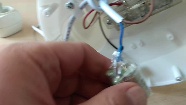 Уменьшение (увеличение) скоростей вентилятора конденсатором способ №1 смотреть онлайн