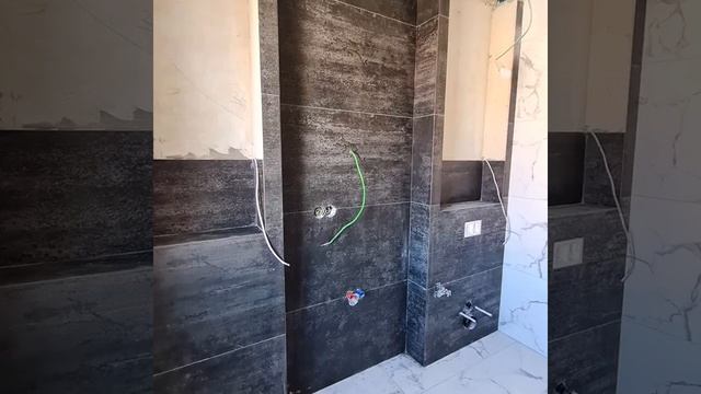 Черно белые тона в ванной. смотреть онлайн