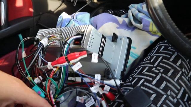 How to connect android headunit Xtrons IA82ATTLH to Audi TT. Various connectors explained. смотреть онлайн