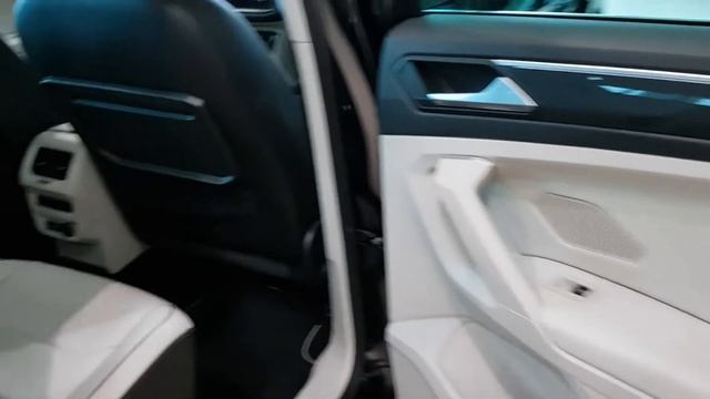 161D22158 - 2016 Porsche Cayenne 3.0 DIESEL 262BHP 69,995 смотреть онлайн