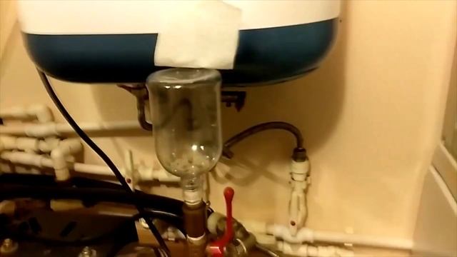 Незамерзающий ( даже -30 ) сухой ввод воды от насоса из колодца в дом на гидроаккумулятор станции. смотреть онлайн