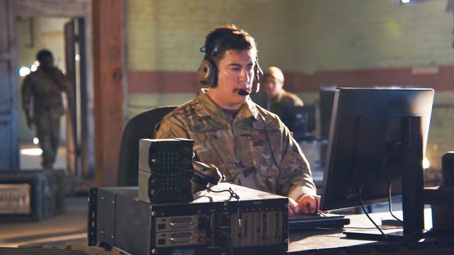 Skydio Scout + TAK Protects Police & Military On The Move смотреть онлайн