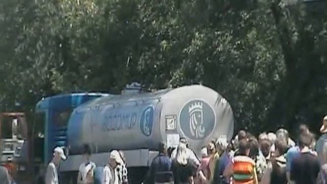 В Стаханове нет воды смотреть онлайн