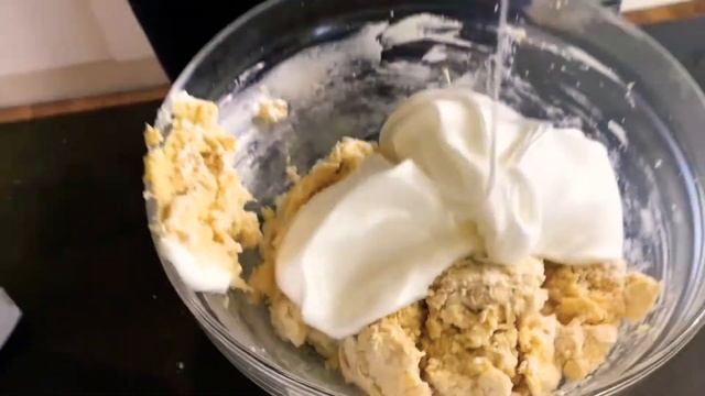 ? Нежный #пирог с ревенью Очень полезный и лёгкий Խավարծիլով համեղություն առողջարար смотреть онлайн