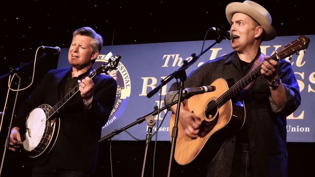 Gibson Brothers Something Comin' To Me смотреть онлайн