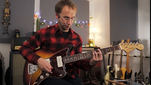 Halloween Special: Bela Lugosi's Dead by Bauhaus | Guitar Lesson смотреть онлайн