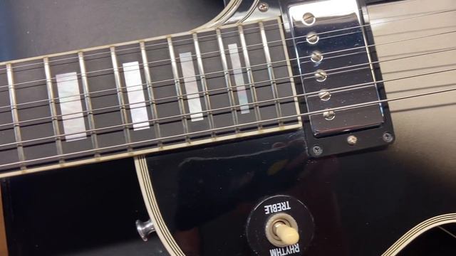 2015 Gibson Custom Shop Les Paul Custom Silverburst смотреть онлайн