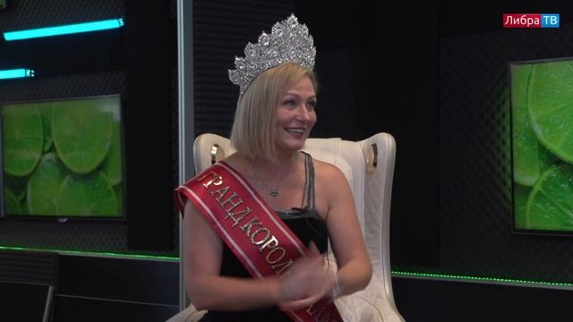 Как стать королевой | Виктория Погосова, Александра Аникина | "Удобный разговор" смотреть онлайн