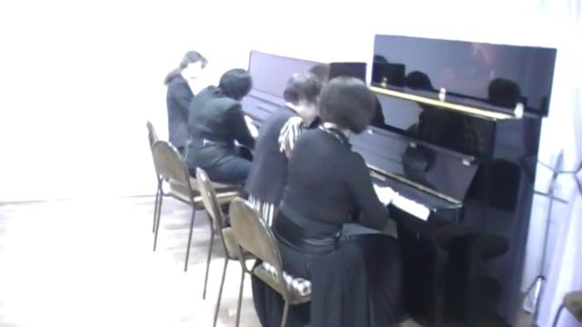 Ансамбль в 8 рук. Танец с саблями смотреть онлайн