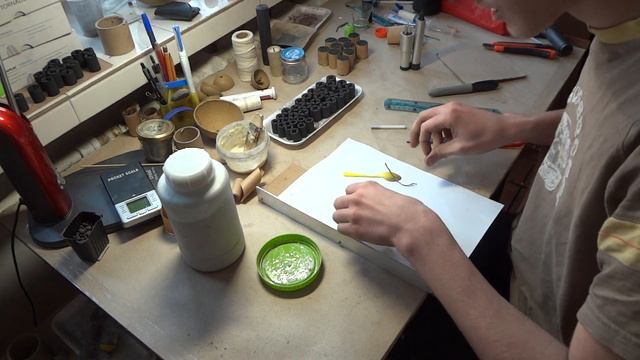 How making crossettes (Сборка кроссетов) смотреть онлайн