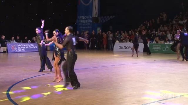 Ларин Андрей - Есатия Виктория, 1/4 Cha-Cha-Cha смотреть онлайн