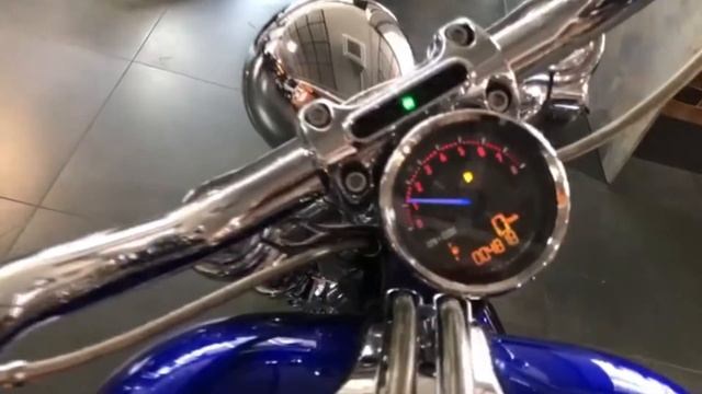 Harley-Davidson CVO Breakout 2014