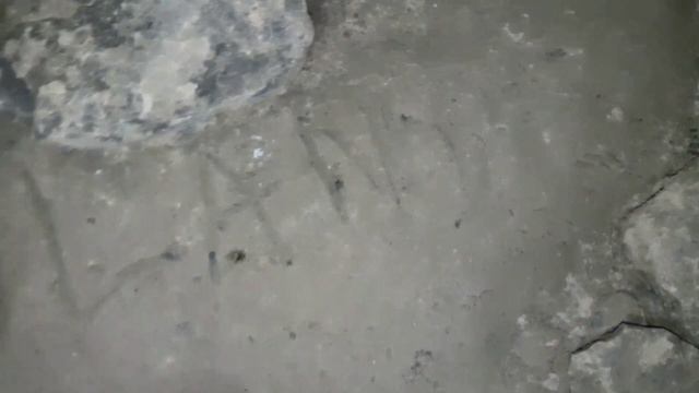 В Катакомбах Парижа пропадают люди! Надо выяснить, иду один. Мирослав смотреть онлайн