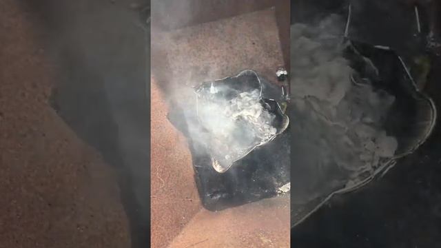 Чтобы деньги водились не выбрасывайте кассовые чеки! смотреть онлайн