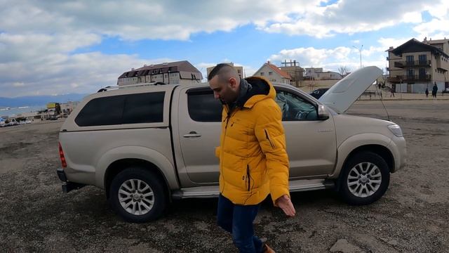Toyota Hilux тест драйв. ОБЗОР TOYOTA HILUX в 2022. НАСТОЯЩИЙ ТАНК В НАШЕ ВРЕМЯ. смотреть онлайн