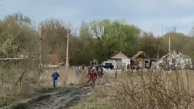Под Орлом цыгане устроили массовую драку палками и камнями смотреть онлайн