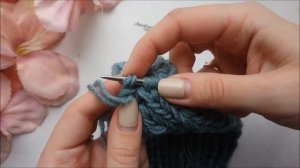 Вязаная повязка спицами как делать перехлест в косе Как вязать повязку на голову Английская резинка