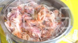 Как вкусно приготовить свинину на сковороде всего за 40 минут