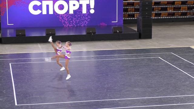 Пимонова И., Ярошенко В. FISAF. Юноши-девушки 11-13 лет. Дуэт. 23.04.2021 смотреть онлайн