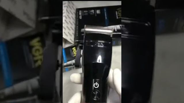 Vgr аккумуляторная машинка для стрижки волос, металлическая электрическая профессиональный триммер смотреть онлайн