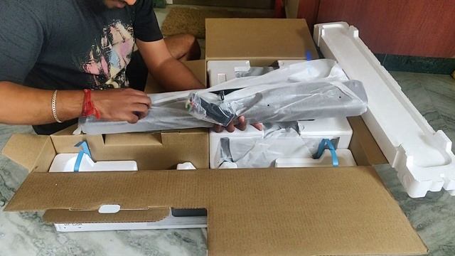 Sony HT-S20R Unboxing смотреть онлайн