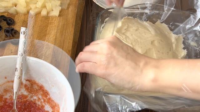 Hawaiian Pizza Recipe with Real Italian Tomato Sauce! смотреть онлайн