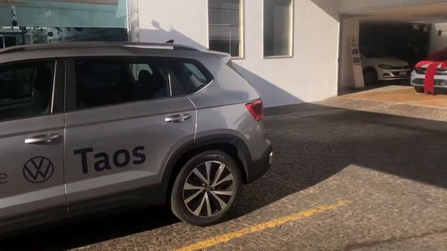 NOVO VOLKSWAGEN TAOS, O SUV QUE VAI SUBSTITUIR A TIGUAN 250 TSI смотреть онлайн