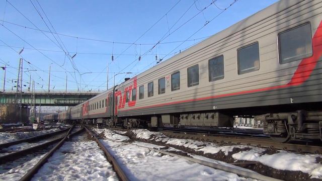 Электровоз ЧС4Т-520 с поездом №250 Самара — Адлер смотреть онлайн