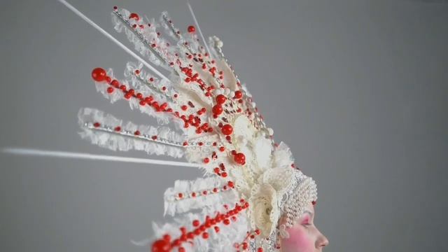 коллекция одежды и аксессуаров "Сквозь узоры тонкого инея" театр моды и костюма "Ренессанс" смотреть онлайн