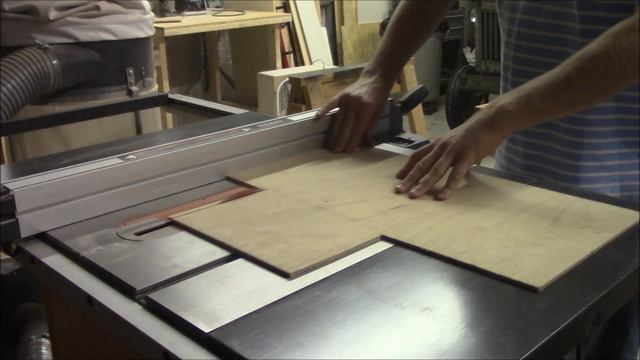 Simple Oval Router Jig смотреть онлайн